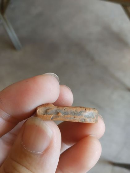 พระเนื้อดิน(พระพิมพ์พระซุ้มกอหลังเรียบสีน้ำตาลเข้ม(พระใหม่ไม่ทราบพระเกจิที่สร้าง)(ไม่ทราบอายุและรุ่น)(270421))พระบ้านพระเครื่องรางของมงคล รูปที่ 12