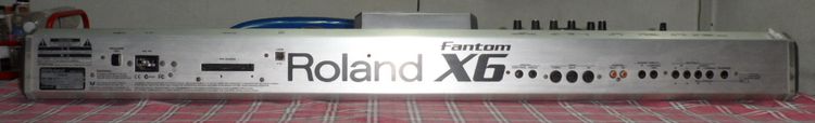 Roland Fantom-X6 Keyboard Synthesizer  61k มือสอง รูปที่ 2