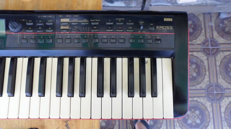 Korg รุ่น Kross 61 มือสอง สภาพใหม่ๆ สวย  รูปที่ 10