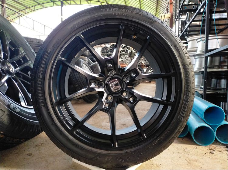 แม็กขอบ18 กว้าง8 et38 พร้อมยางบริสโตน 235 45 18 ปี24ใส่ accord hrv รูปที่ 4