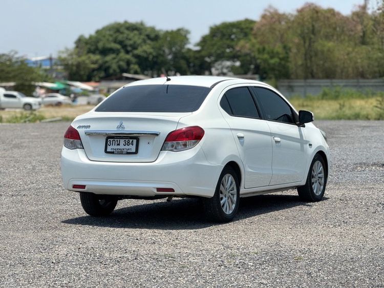 Mitsubishi Attrage 2014 1.2 GLX Sedan เบนซิน ไม่ติดแก๊ส เกียร์อัตโนมัติ ขาว รูปที่ 4