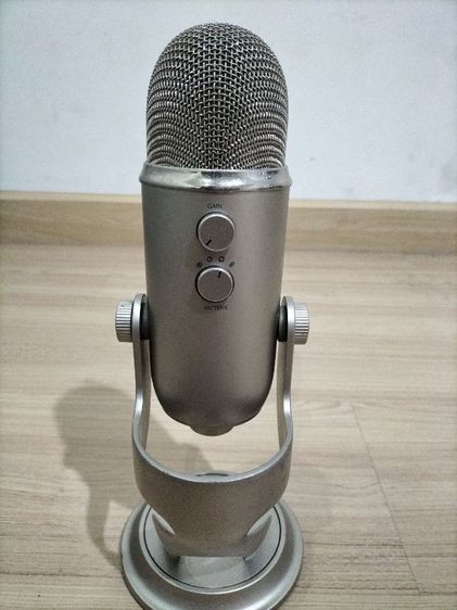 ขาย Blue yeti USB microphone ไมค์ condenser  ต่อ USB เข้าคอมได้เลย ใช้อัดเสียง แคสเกม พากย์เสียง อัด podcast สภาพ 85 ราคา 5500 บาท รูปที่ 2