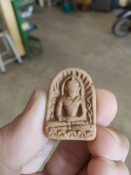 พระเนื้อดิน(พระพิมพ์พระซุ้มกอหลังเรียบเนื้อออกสีส้มน้ำตาล(ไม่ทราบพระเกจิที่สร้าง)(ไม่ทราบรุ่น)(280403))พระบ้านพระเครื่องรางของมงคล รูปที่ 3