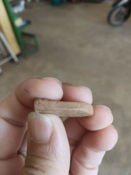 พระเนื้อดินพิมพ์กลาง(พระพิมพ์พระซุ้มกอหลังเรียบ(ไม่ทราบพระเกจิที่สร้าง)(ไม่ทราบอายุและรุ่น)(280404))พระบ้านพระเครื่องรางของมงคล รูปที่ 13