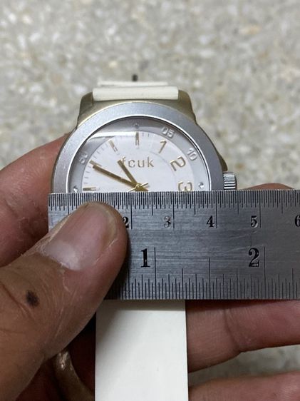 นาฬิกายี่ห้อ FCUK  ของแท้มือสอง เรือนอลูมิเนียม สายซิลิโคนเปลี่ยนมาใหม่ 650฿ รูปที่ 6