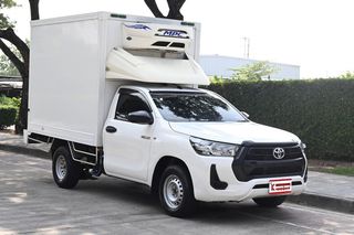 Toyota Hilux Revo 2.4 SINGLE Entry (ปี 2021) รถกระบะตู้เย็นพร้อมวิ่งงานใช้งานน้อยความสูง 1.70 เมตร 