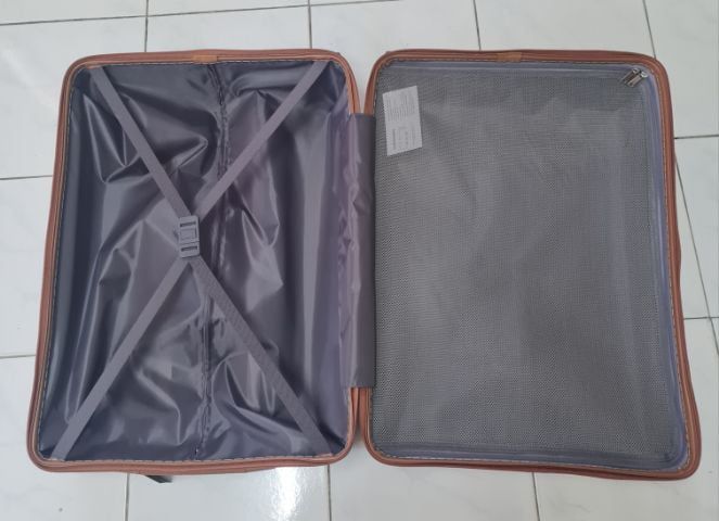 กระเป๋าเดินทาง CAGGIONI ขนาด 24 นิ้ว ของ Premium UOB สีงาช้าง (Ivory) รูปที่ 5