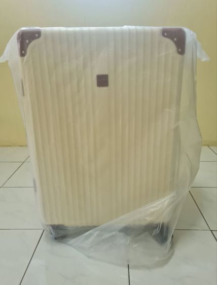 กระเป๋าเดินทาง CAGGIONI ขนาด 24 นิ้ว ของ Premium UOB สีงาช้าง (Ivory) รูปที่ 7