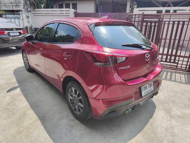 Mazda Mazda 2 2019 1.3 Sports High Plus Sedan เบนซิน ไม่ติดแก๊ส เกียร์อัตโนมัติ แดง รูปที่ 4