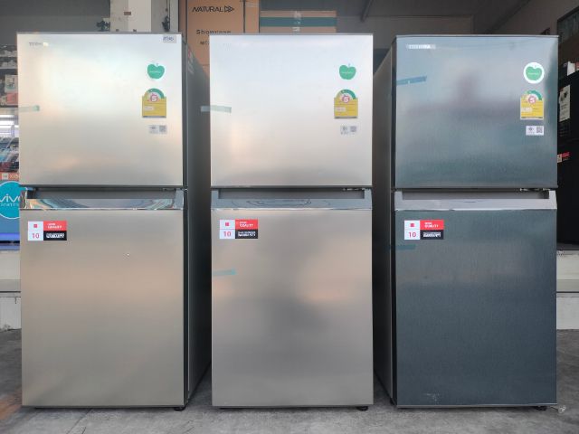 ตู้เย็น 2 ประตู toshiba 6.4 คิวเป็นสินค้าใหม่ยังไม่ผ่านการใช้งานประกันศูนย์ toshiba ราคา 4,900 บาทสนใจโทร 085-386-1317 รูปที่ 4