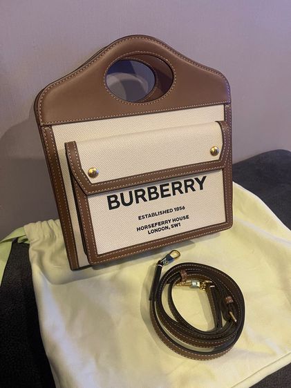 BURBERRY Pocket Bag รูปที่ 2