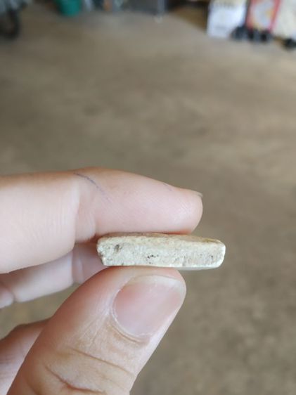 พระเนื้อว่านผสมผง(พระพิมพ์พระสมเด็จหลังเรียบ(ไม่ทราบพระเกจิที่สร้าง)(ไม่ค่อยสวย)(ไม่ทราบอายุและรุ่น)(290407))พระบ้านพระเครื่องรางของมงคล รูปที่ 17