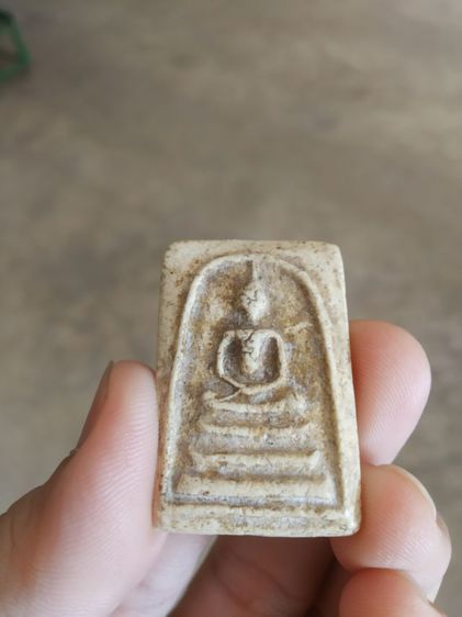 พระเนื้อว่านผสมผง(พระพิมพ์พระสมเด็จหลังเรียบ(ไม่ทราบอายุและรุ่น)(ไม่ทราบพระเกจิที่สร้าง)(290409)(หลังมีรอยชำรุด))พระบ้านพระเครื่องรางของมงคล รูปที่ 3