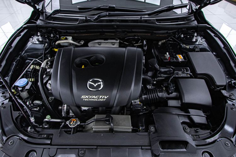 Mazda Mazda3 2015 2.0 S Sports Sedan เบนซิน เกียร์อัตโนมัติ เทา รูปที่ 4