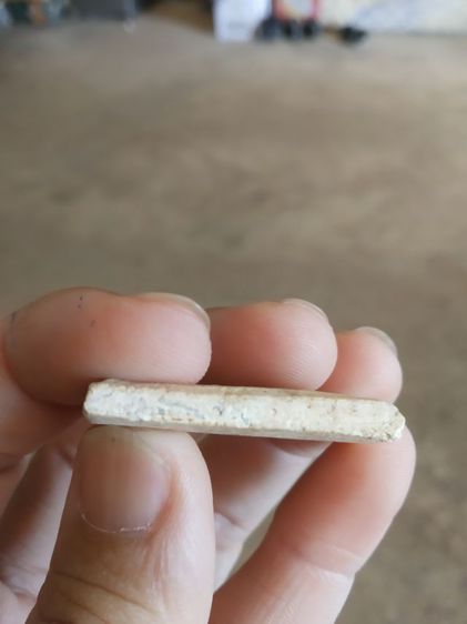 พระเนื้อว่านผสมผง(พระพิมพ์พระสมเด็จหลังเรียบ(ไม่ทราบพระเกจิที่สร้าง)(ไม่ทราบอายุและรุ่น)(290410)(ไม่ค่อยสวย))พระบ้านพระเครื่องรางของมงคล รูปที่ 11