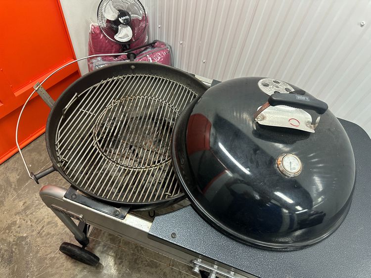 WEBER Performer Premium GBS Charcoal Grill 57cm รูปที่ 2