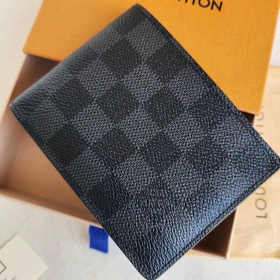 Lv multiple  wallet year 10 รูปที่ 2
