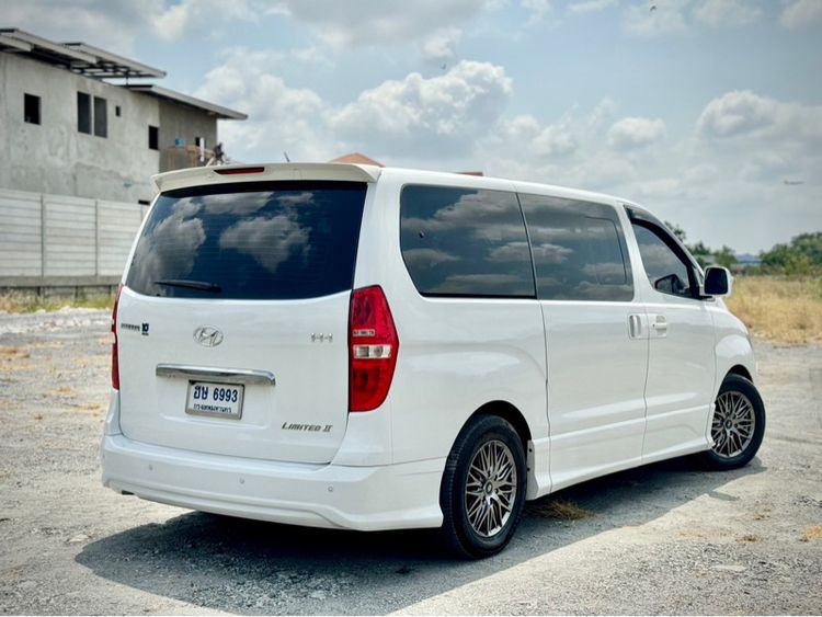 Hyundai H-1  2018 2.5 Limited II Van ดีเซล ไม่ติดแก๊ส เกียร์อัตโนมัติ ขาว รูปที่ 4