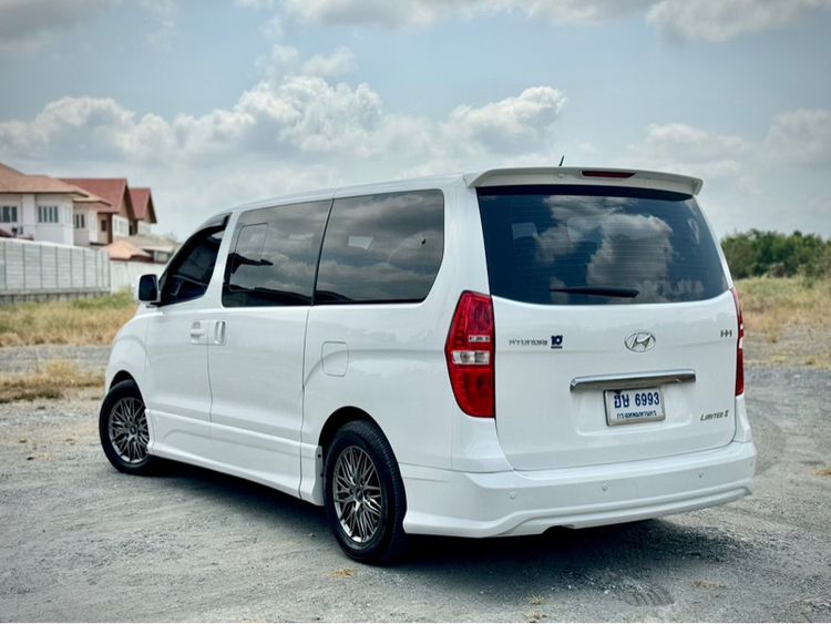 Hyundai H-1  2018 2.5 Limited II Van ดีเซล ไม่ติดแก๊ส เกียร์อัตโนมัติ ขาว รูปที่ 2