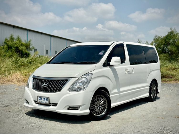 Hyundai H-1  2018 2.5 Limited II Van ดีเซล ไม่ติดแก๊ส เกียร์อัตโนมัติ ขาว รูปที่ 3