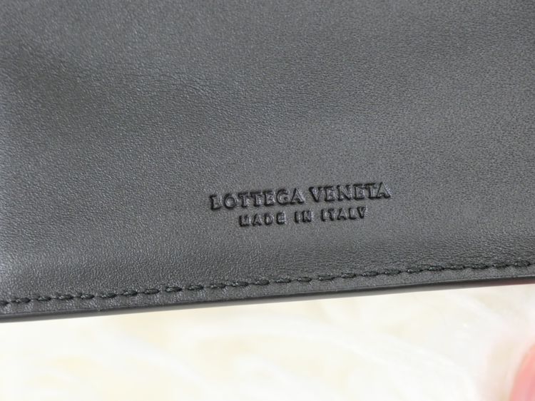 Like New Bottega Veneta Bi-Fold Wallet 8 Cards รูปที่ 8