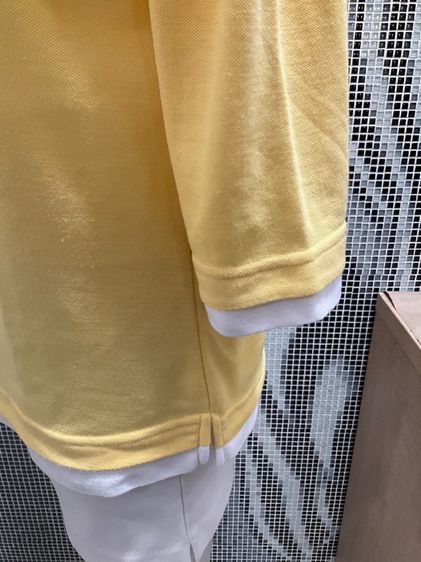 เสื้อเหลือง ตราสัญลักษณ์ ไซด์XXL อก 38 ยาว 25 นิ้ว 50 บาท รูปที่ 4