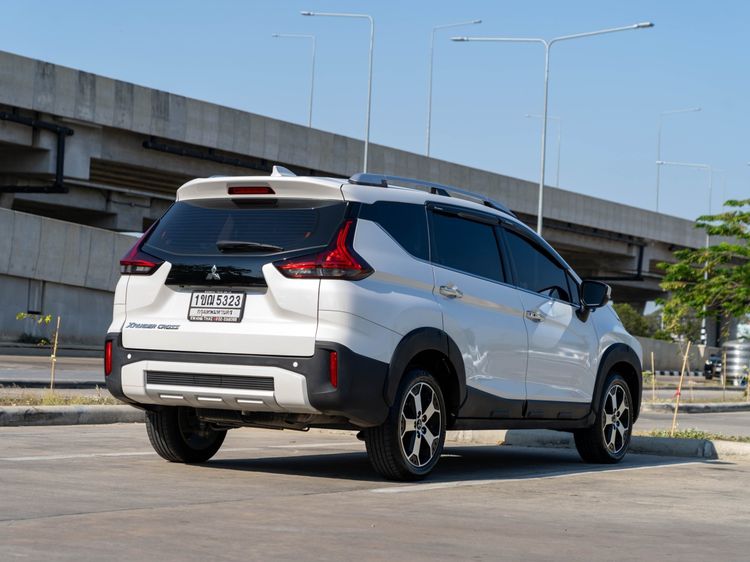 Mitsubishi Xpander 2020 1.5 Cross Utility-car เบนซิน ไม่ติดแก๊ส เกียร์อัตโนมัติ ขาว รูปที่ 2
