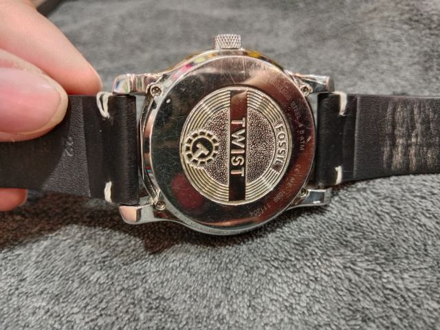 นาฬิกาผู้ชายfossill ME1099