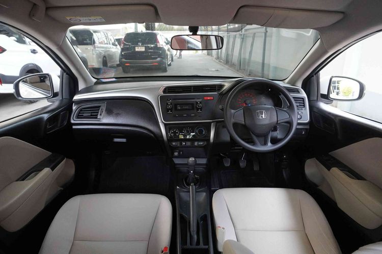 Honda City 2014 1.5 S Sedan เบนซิน เกียร์ธรรมดา ขาว รูปที่ 4