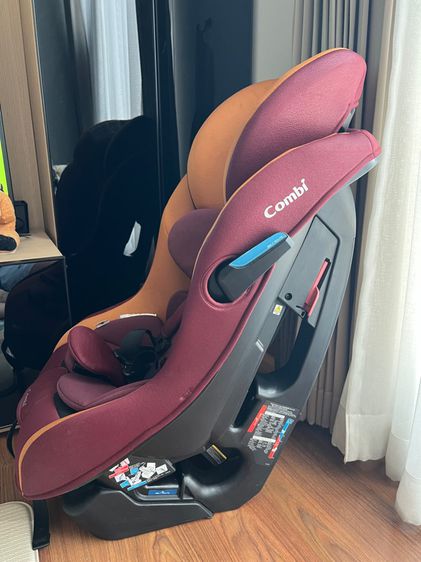 คาร์ซีท Combi รูปที่ 2