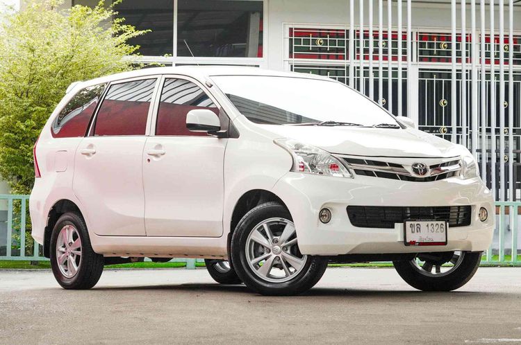 Toyota Avanza 2014 1.5 E Utility-car เบนซิน เกียร์ธรรมดา ขาว รูปที่ 3