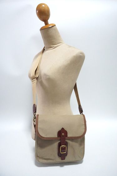 กระเป๋าแคนวาส ตัดต่อด้วยหนังแท้  Silver Lake club shoulder Bag รูปที่ 3