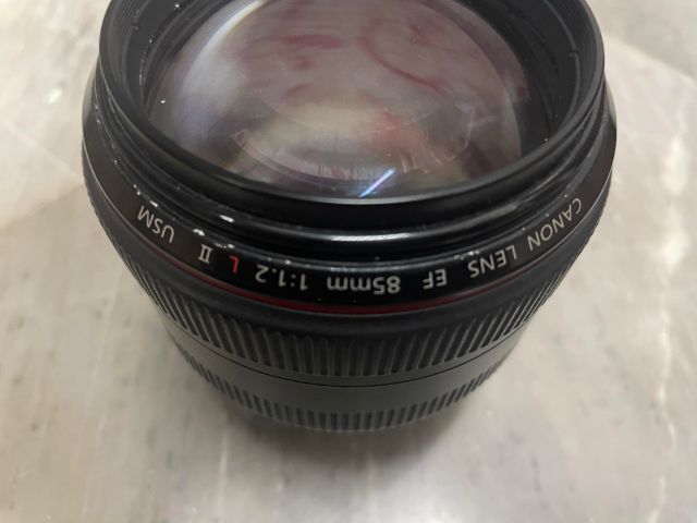 canon lens 85mm f1.2 มือสอง สภาพดี ผิวมีรอยตามสภาพ  รูปที่ 9