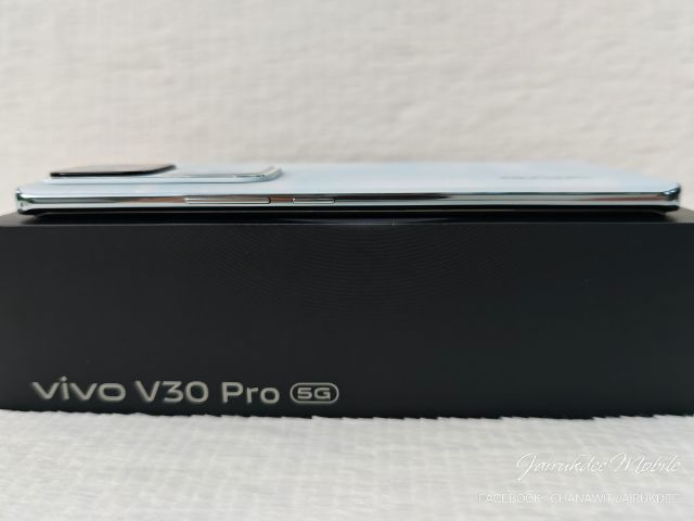 Vivo V30 Pro (สีขาว) มือสอง อายุเครื่องแค่ 1 เดือน ส่งฟรีถึงมือทั่วกรุงเทพฯ และปริมณฑล หรือส่งฟรี EMS ทั่วไทย สอบถามเพิ่มเติมโทร 0886700657  รูปที่ 7