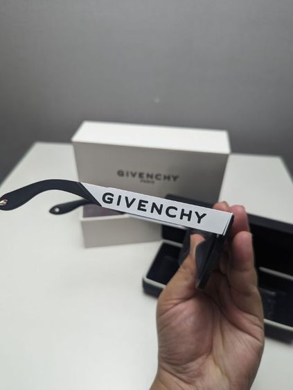 Givenchy GV7016 NS 80S Black White Size 52 mm. รูปที่ 3