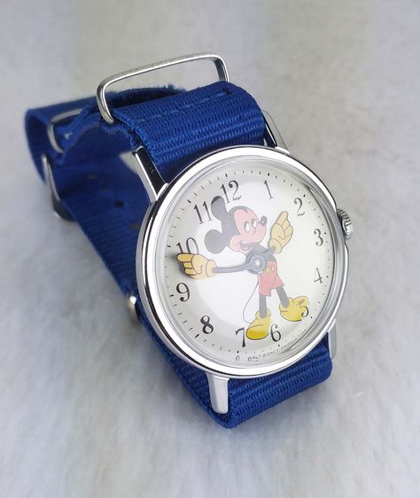 240410-1970's Mickey Mouse Timex ระบบไขลาน รูปที่ 3