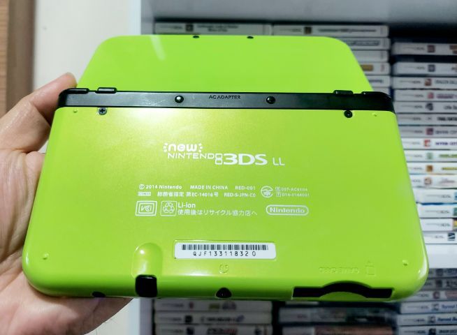 ขาย new3DS Lime Green เมม 64g ลงเกมเยอะ โหลดเกมฟรี มี pokemon 22 ภาคที่หน้าจอ กดเล่นได้เลย รูปที่ 2