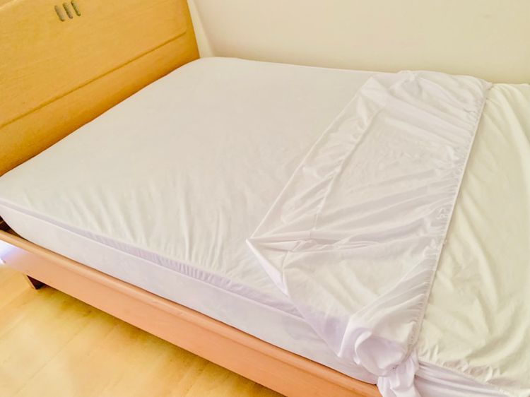 ผ้าปูที่นอนรัดมุมรองกันเปื้อน-กันน้ำ-กันปัสสาวะ ขนาด 3.5ฟุต สีขาว (ใหม่) มือสองสภาพดี สินค้าญี่ปุ่น-เกาหลีแท้ รูปที่ 13