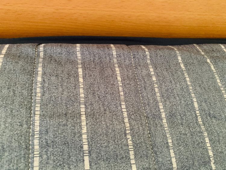 ผ้าปูที่นอนรัดมุม (แบบหนา) ขนาด 3.5ฟุต สีฟ้าลายทาง มือสองขายตามสภาพ สินค้าญี่ปุ่น-เกาหลีแท้ รูปที่ 4