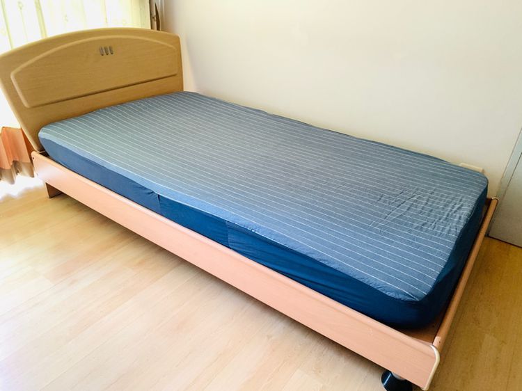 ผ้าปูที่นอนรัดมุม (แบบหนา) ขนาด 3.5ฟุต สีฟ้าลายทาง มือสองขายตามสภาพ สินค้าญี่ปุ่น-เกาหลีแท้ รูปที่ 7