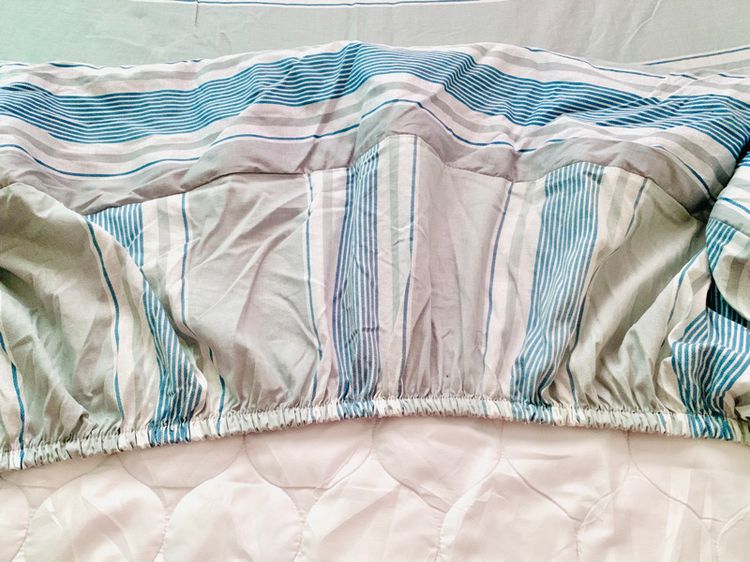 ผ้าปูที่นอนรัดมุม (แบบหนา) ขนาด 3.5ฟุต สีฟ้าลายทาง (สภาพใหม่) มือสองขายตามสภาพ สินค้าญี่ปุ่น-เกาหลีแท้ รูปที่ 8