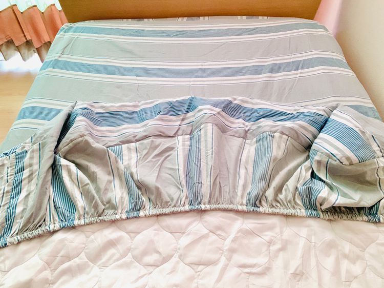 ผ้าปูที่นอนรัดมุม (แบบหนา) ขนาด 3.5ฟุต สีฟ้าลายทาง (สภาพใหม่) มือสองขายตามสภาพ สินค้าญี่ปุ่น-เกาหลีแท้ รูปที่ 9