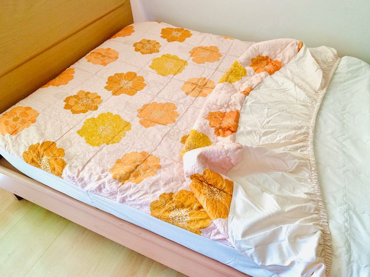 ผ้าปูที่นอนรัดมุม (แบบหนา) ขนาด 3.5ฟุต ผ้าทอลายนูนสีน้ำตาลลายวินเทจลายดอก มือสองสภาพดี สินค้าญี่ปุ่น-เกาหลีแท้  รูปที่ 9