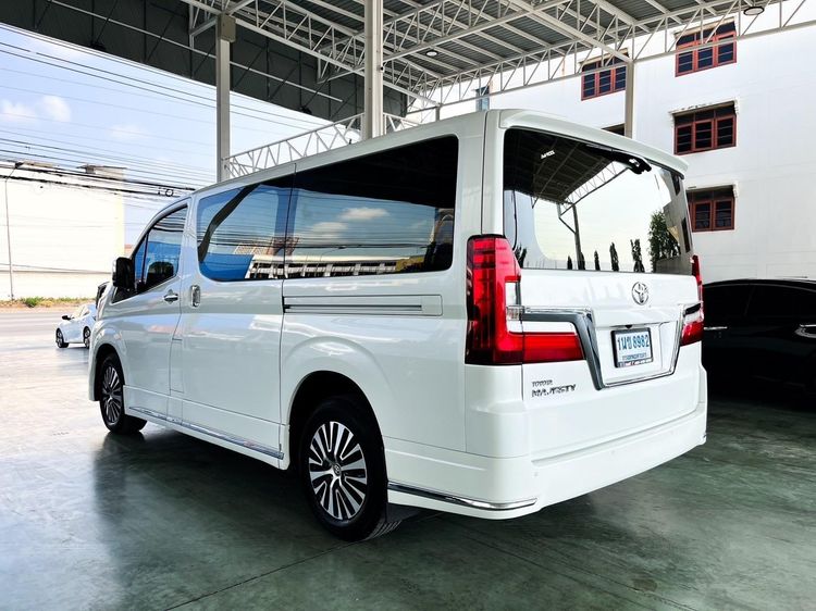 Toyota Majesty 2020 2.8 Premium Utility-car ดีเซล ไม่ติดแก๊ส เกียร์อัตโนมัติ ขาว รูปที่ 3