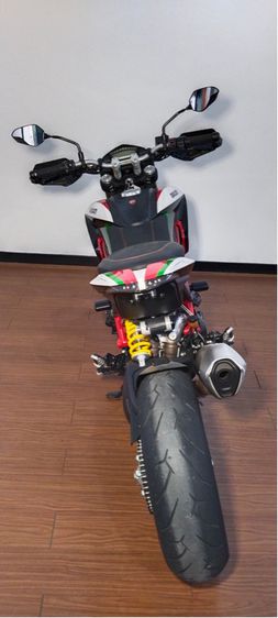 Ducati Hypermotard 939 รูปที่ 7