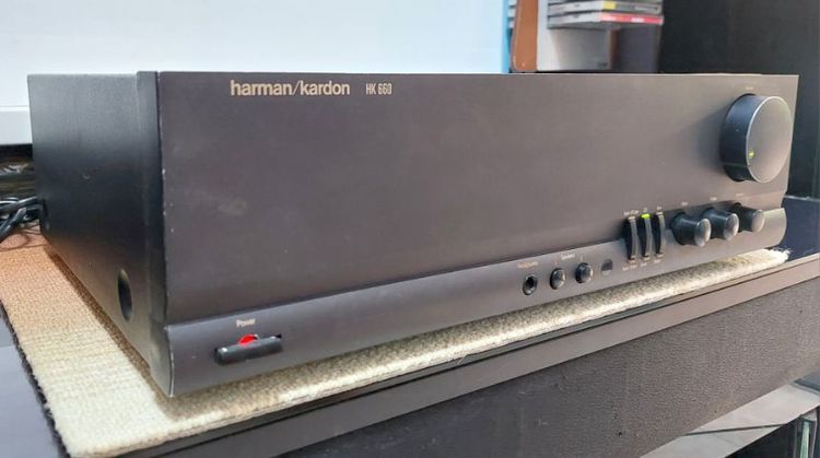 แอมฟังเพลง Harman kardon HK 660
Made in Japan ไฟ220 California USA. รูปที่ 2