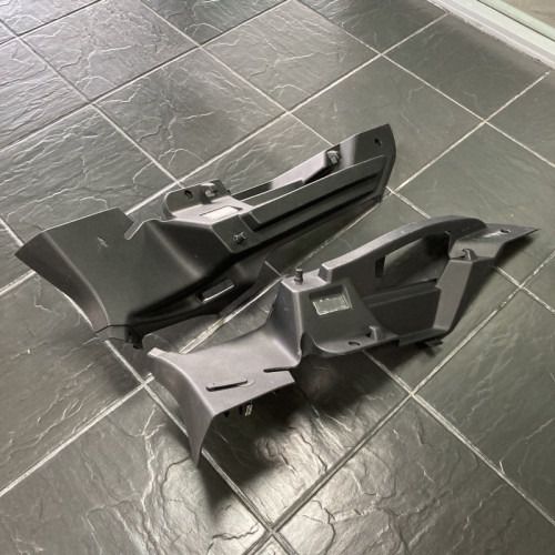 FORD FOCUS MK3 2012-2017 พลาสติครองแผ่นปิดสัมภาระ รูปที่ 3