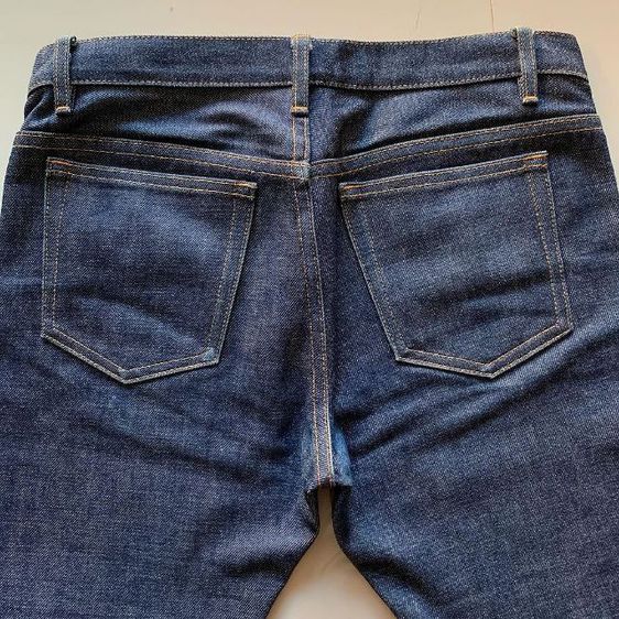 กางเกงยีนส์ขายาว A.P.C. Jeans แท้มือสอง Petit Standard ริมแดง เอว 31 ยาว 42 รูปที่ 8