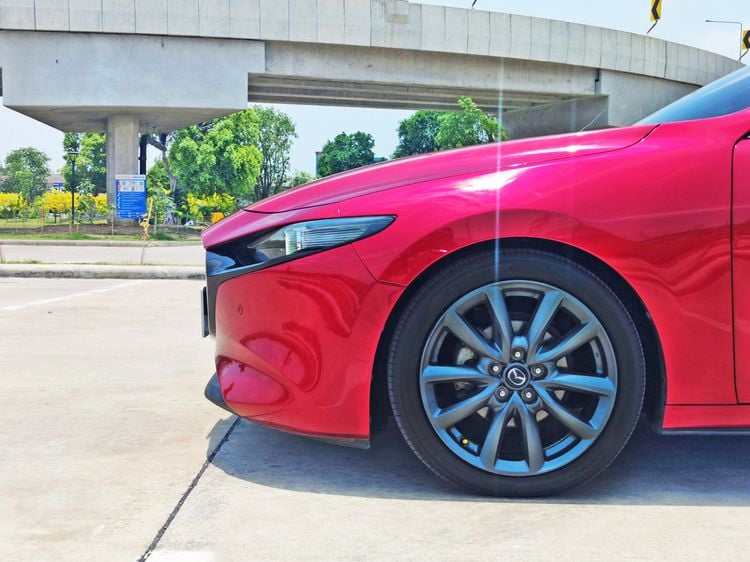 Mazda Mazda3 2019 2.0 SP Sports Sedan เบนซิน เกียร์อัตโนมัติ แดง รูปที่ 3