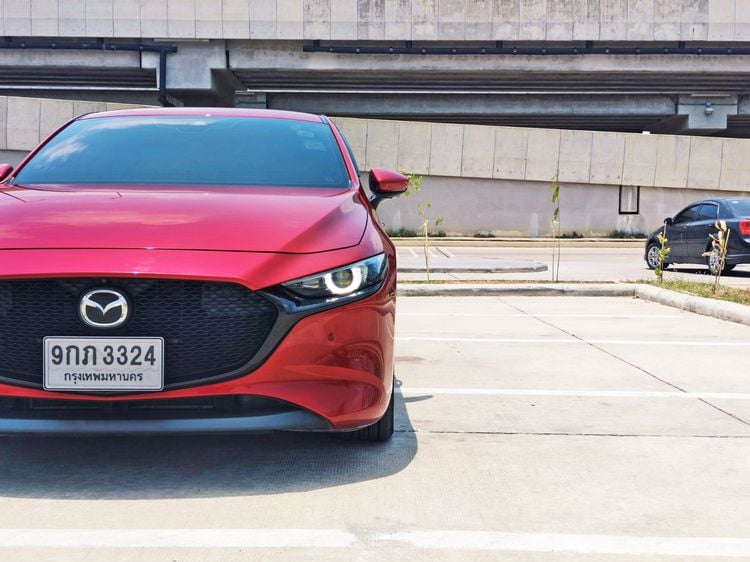 Mazda Mazda3 2019 2.0 SP Sports Sedan เบนซิน เกียร์อัตโนมัติ แดง รูปที่ 2